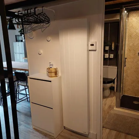 Mezzanine 5 Personnes Avec Balcon Vue Sur La Montagne Apartment
