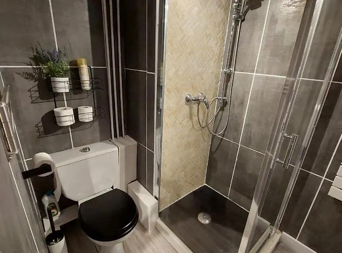 Mezzanine 6 Personnes Avec Balcon Vue Sur La Montagne Apartment